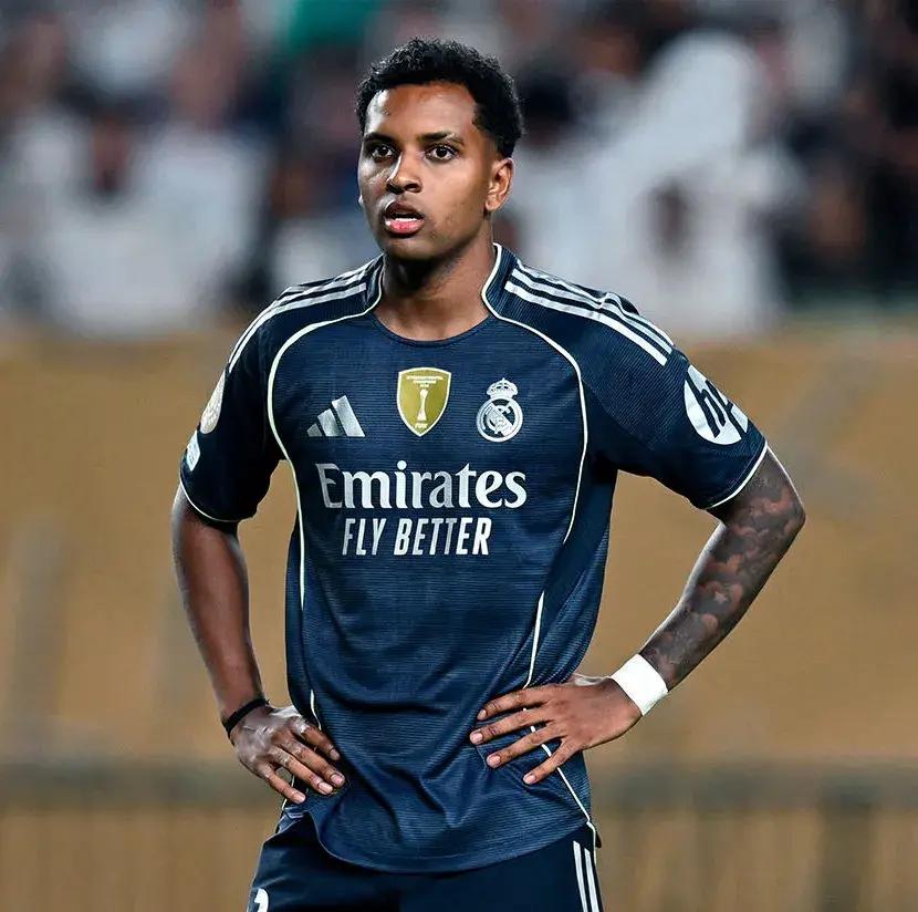 aiyouxi game-关于法国杯集结日再迎强敌，罗马官宣签约，主帅态度——目标明确，数据趋势出现新变化的信息-aiyouxi game